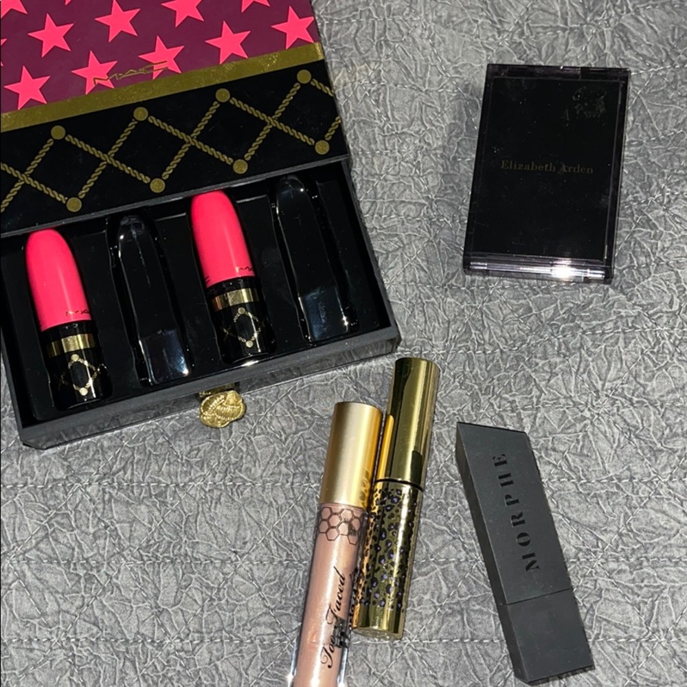 Lot of Make Up